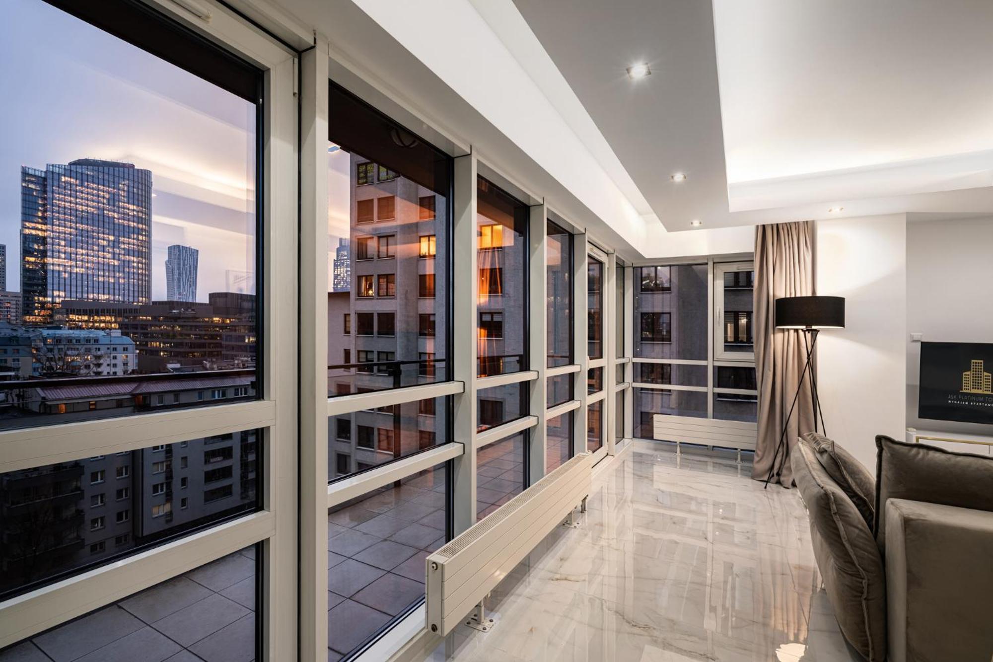 شقة Platinum Towers J&K وارسو المظهر الخارجي الصورة